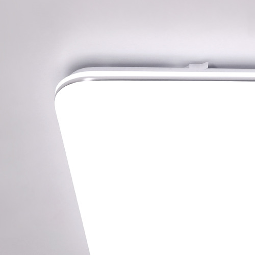 트렌마켓플랜룩스플랜룩스 티르 리모컨 사각 LED방등 50W 안방 조명 led등